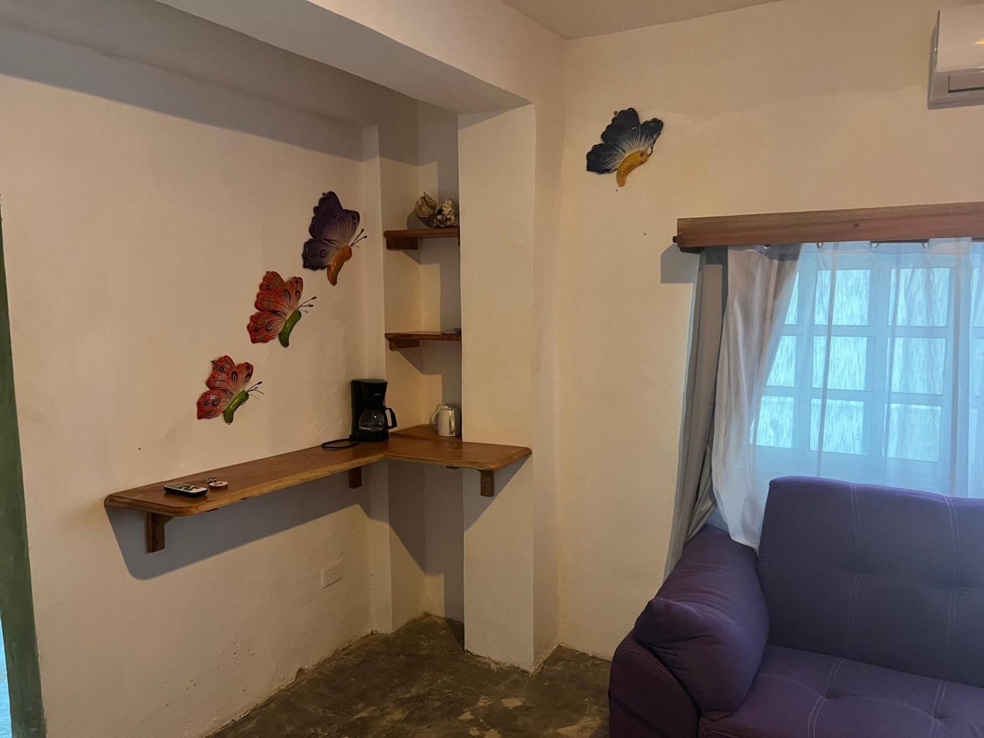 Casa Gajah Hotel Cuyo Bagian luar foto