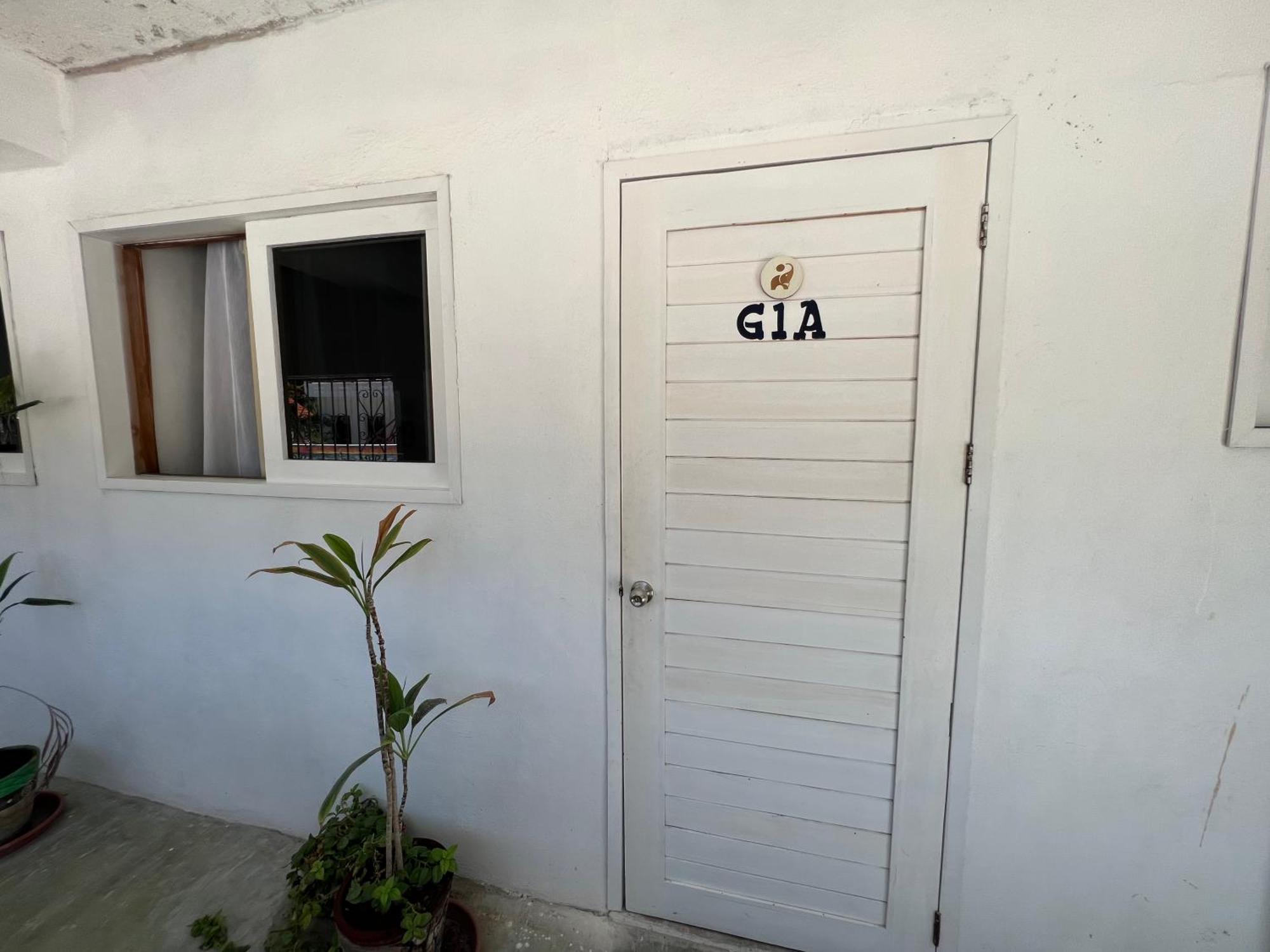 Casa Gajah Hotel Cuyo Bagian luar foto
